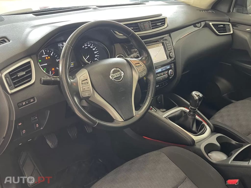 Nissan Qashqai 1.5 dCi N-Connecta 18