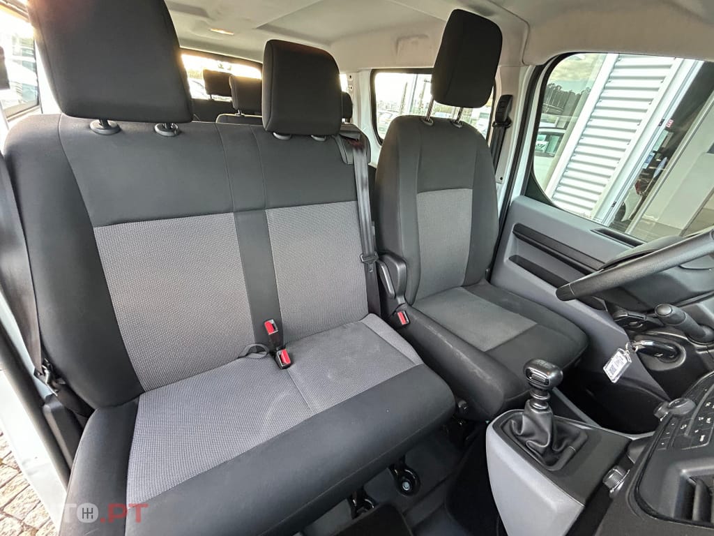 Opel Vivaro 1.5 CDTi L2H1 Essentia Inc