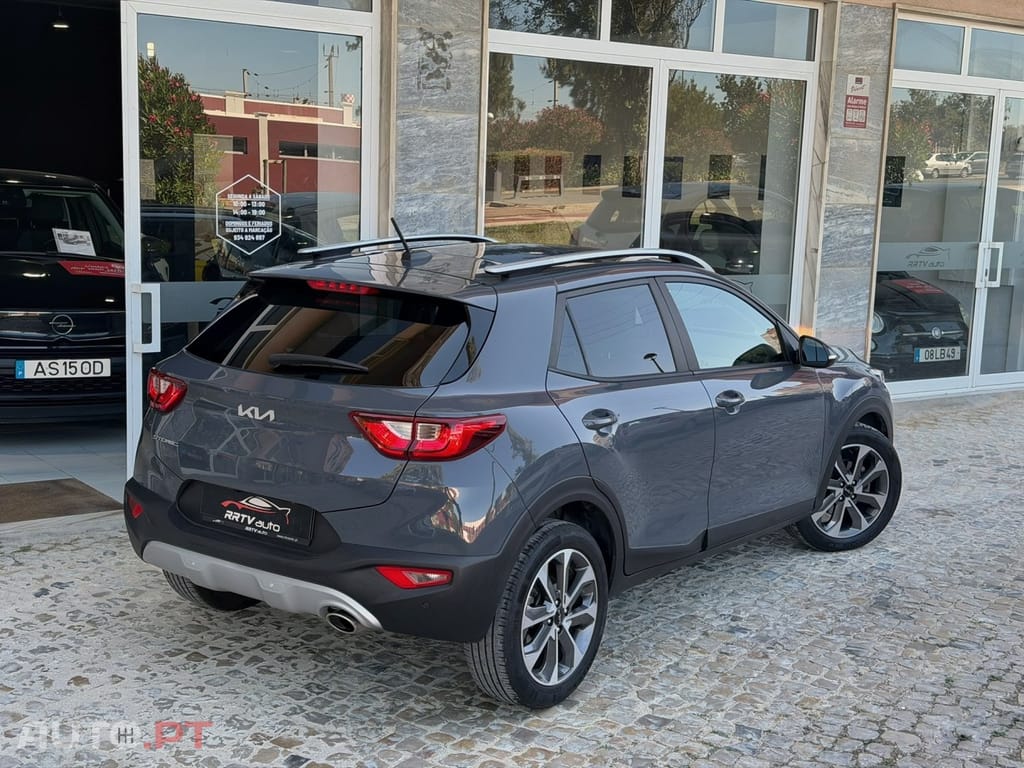 Kia Stonic 1.0 T-GDI Drive