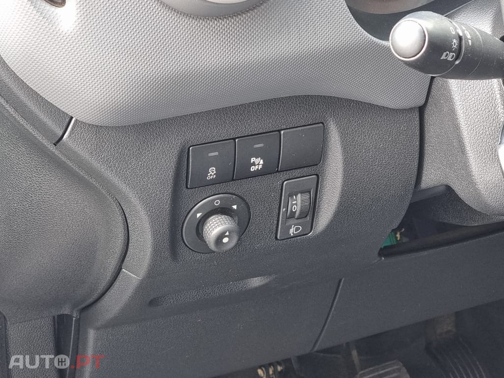 Peugeot Partner 1.6 BlueHDi L1 Premium 3L