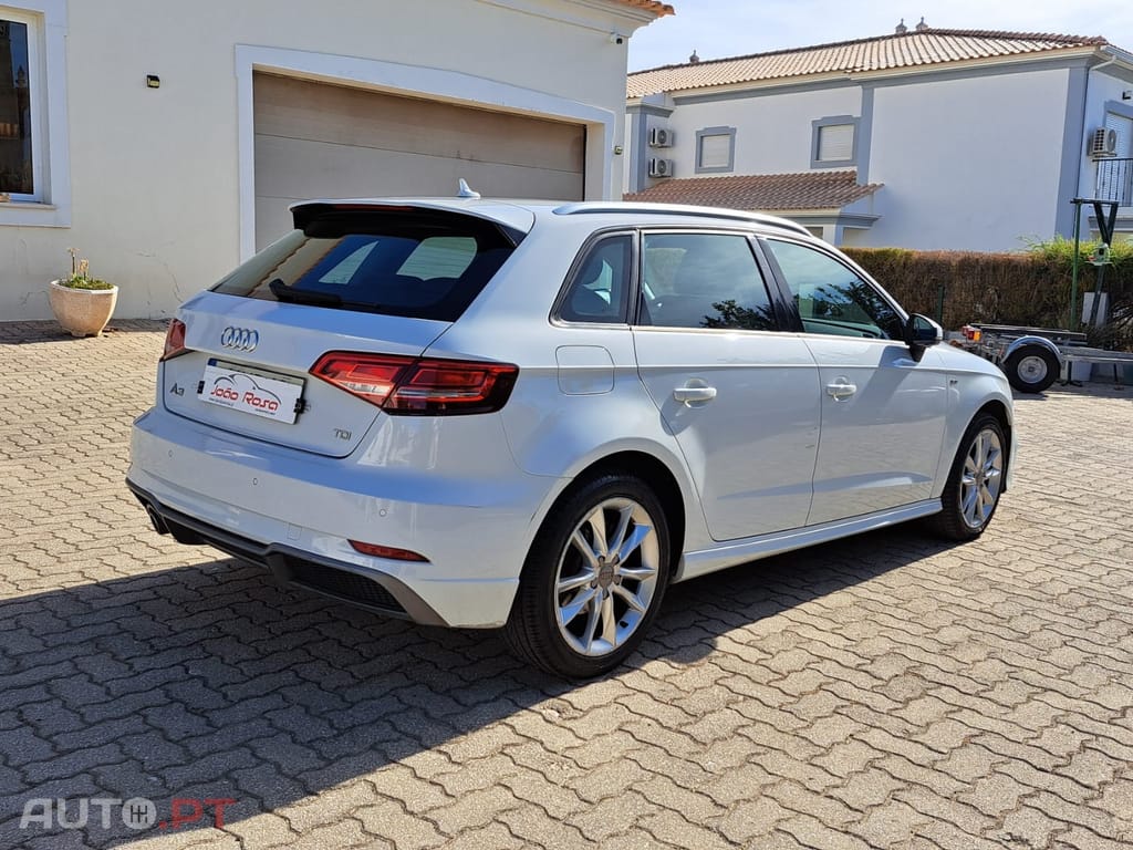 Audi A3 Sportback 1.6 TDI S-line