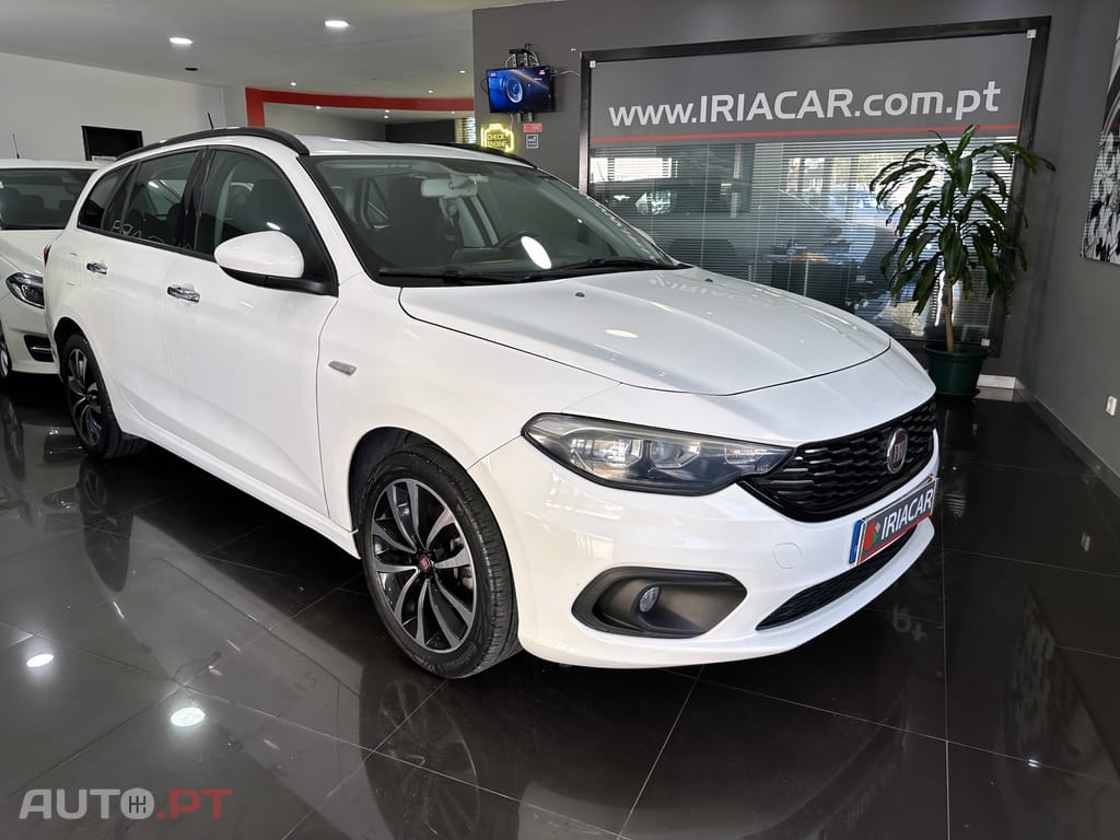 Fiat Tipo Station Wagon 1.3 M-Jet Lounge Tech J17