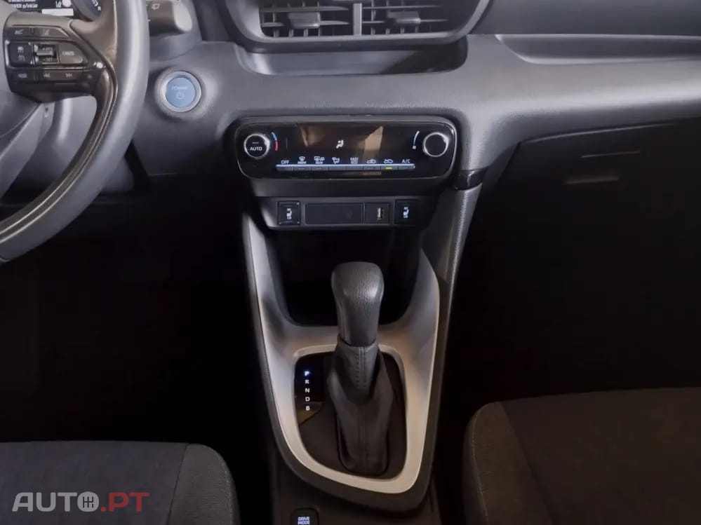 Toyota Yaris 1.5 HDF Comfort Plus