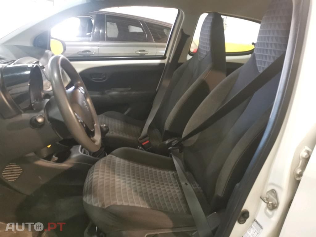 Peugeot 108 1.0 VTi Active