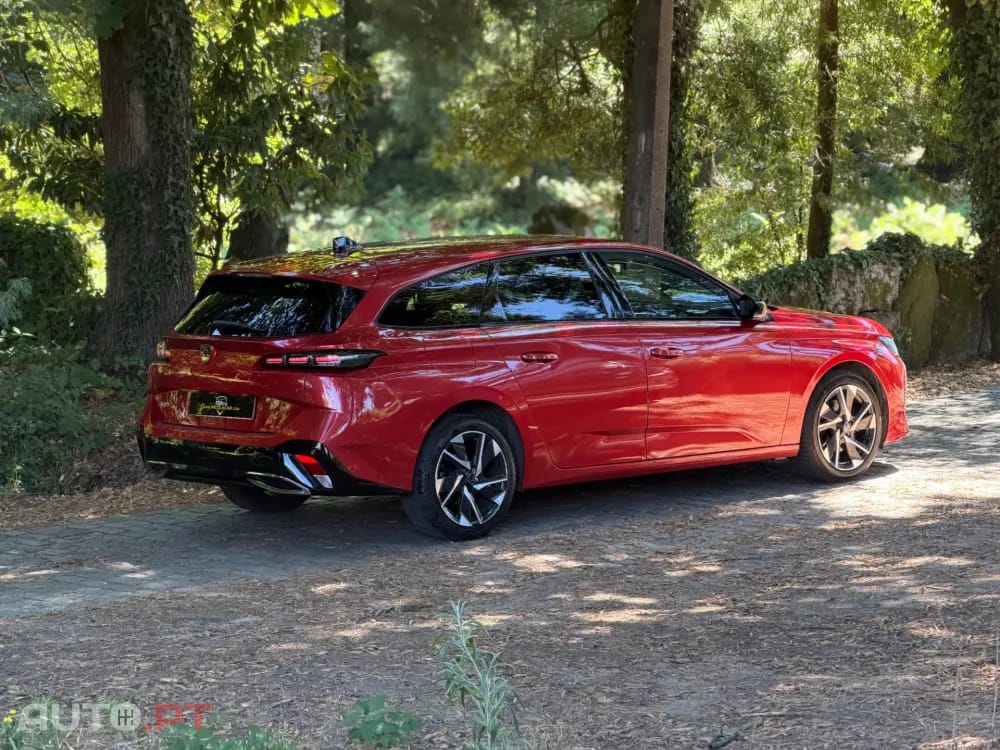 Peugeot 308 SW 1.2 PureTech Allure Pack EAT8