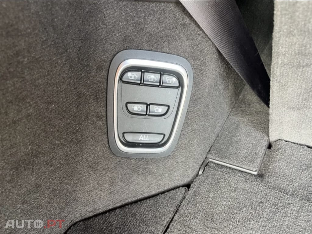 Renault Espace 1.6 dCi Initiale Paris EDC