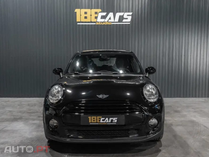 MINI Cooper Cooper D