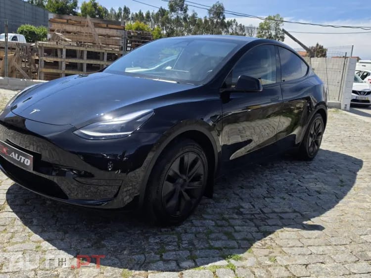 Tesla Model Y Long Range Tração Traseira Premium