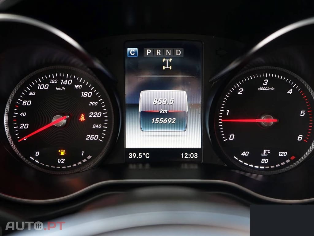 Mercedes-Benz X d Power 4-Matic