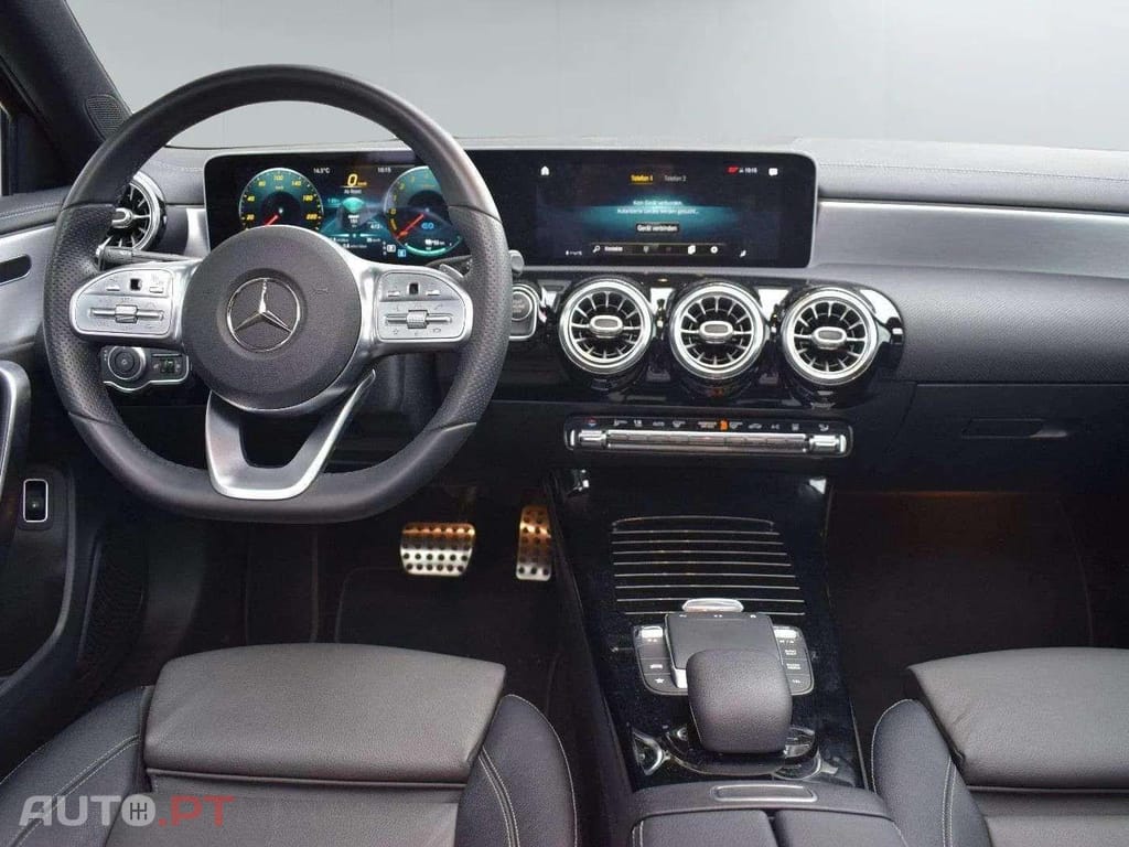 Mercedes-Benz A 250 AMG Night 