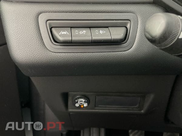 Renault Captur 1.0 TCe 100 Bi-Fuel techno