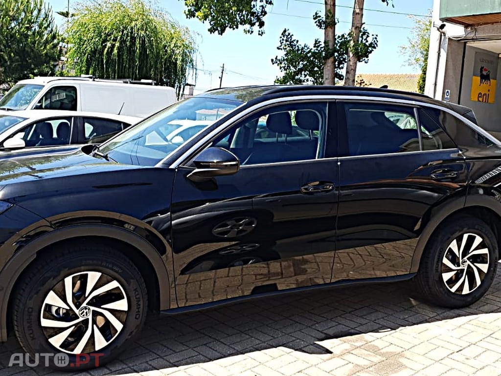 Volkswagen T-Roc 1.5 eTSI Life DSG