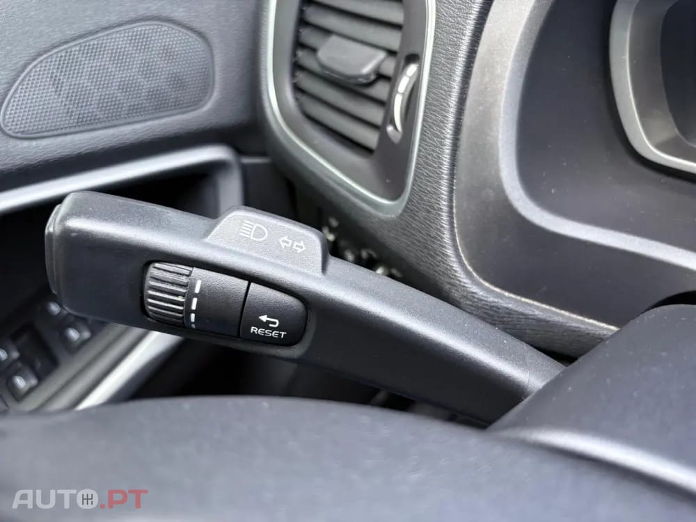 Volvo V40 1.5 T3 Sport Edition Plus Geartronic