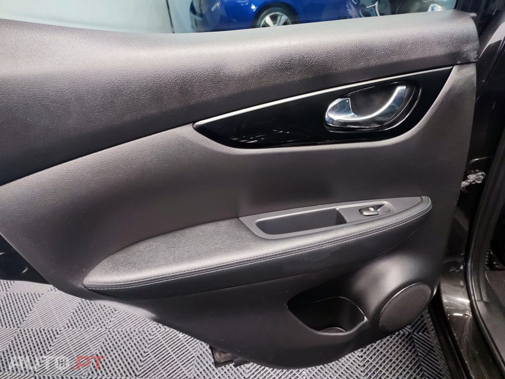 Nissan Qashqai 1.5 dCi N-Connecta Led