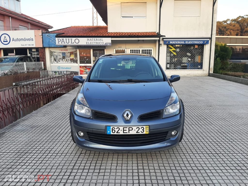 Renault Clio 1.2 16V TCE Luxe