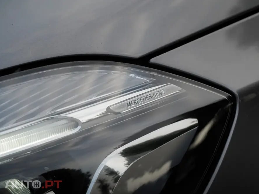 Mercedes-Benz A 180 d AMG Line
