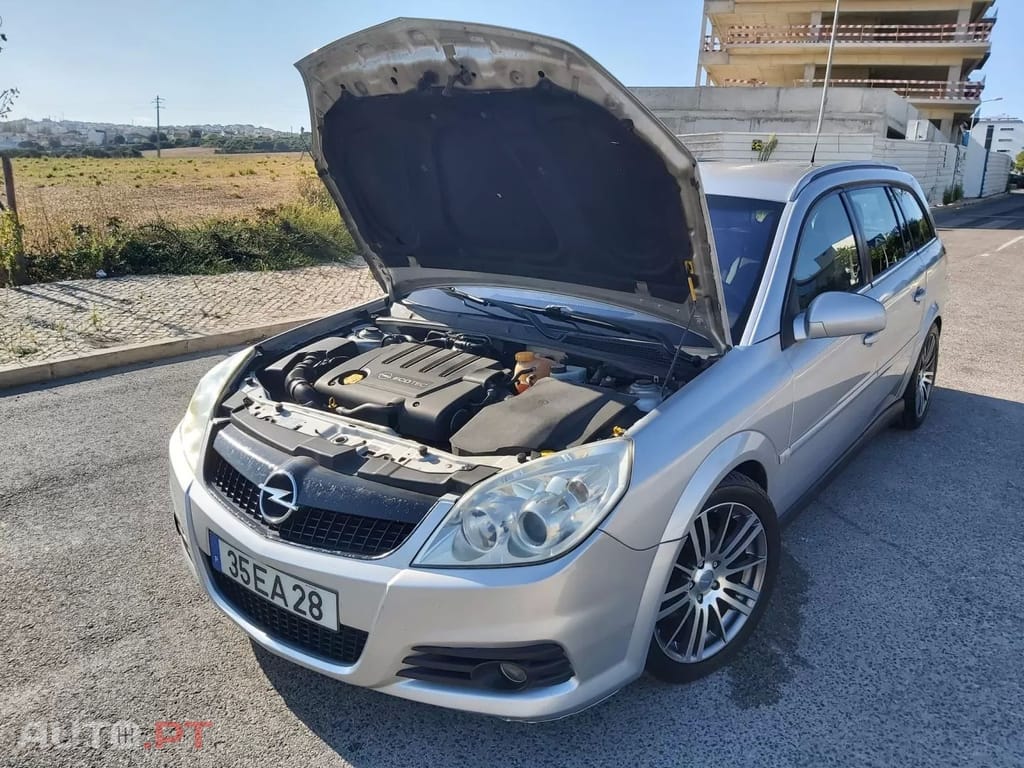 Opel Vectra Caravan 1.9 CDTi Executive
