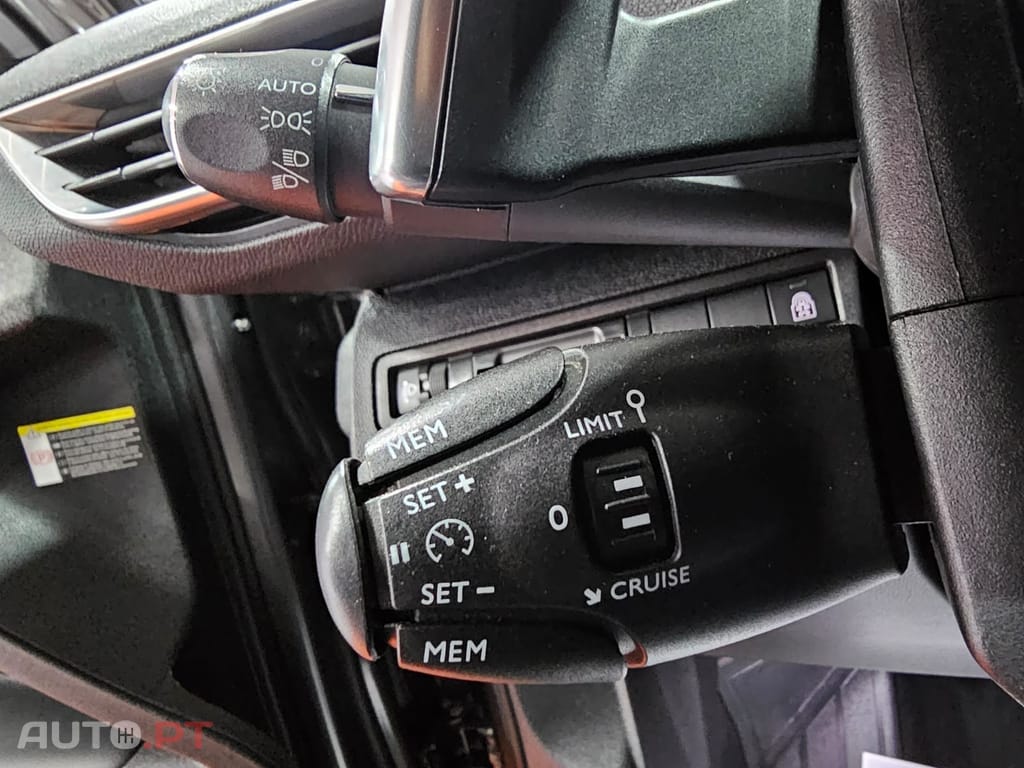 Peugeot 5008 1.5 BlueHDi Allure Pack EAT8