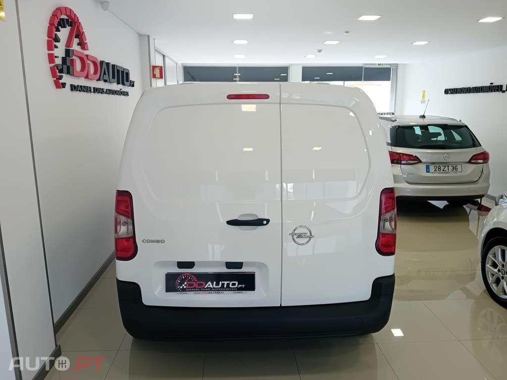 Opel Combo 1.5 CDTi L1H1 NJoy, IVA Dedutível, Nacional