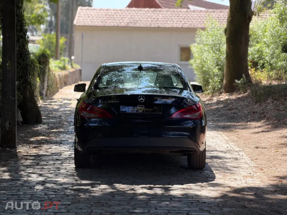 Mercedes-Benz CLA 200 CDI AMG Line