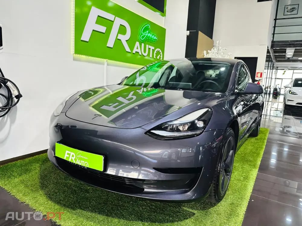 Tesla Model 3 Standard RWD Plus