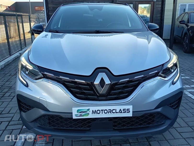 Renault Captur 1.6 E-Tech Plug-In RS Line — fotografia 2