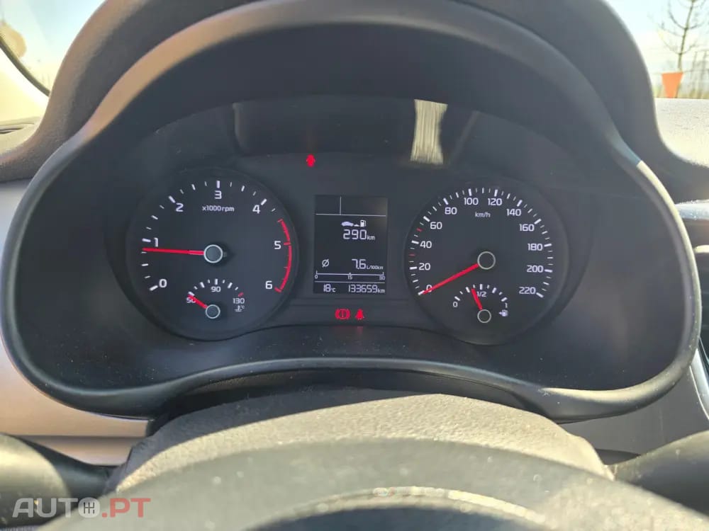 Kia Stonic 1.6 CRDi LX