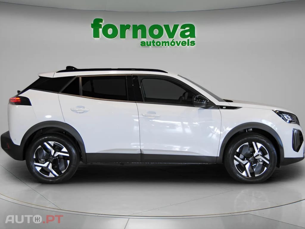 Peugeot E-2008 50 kWh Allure Pack