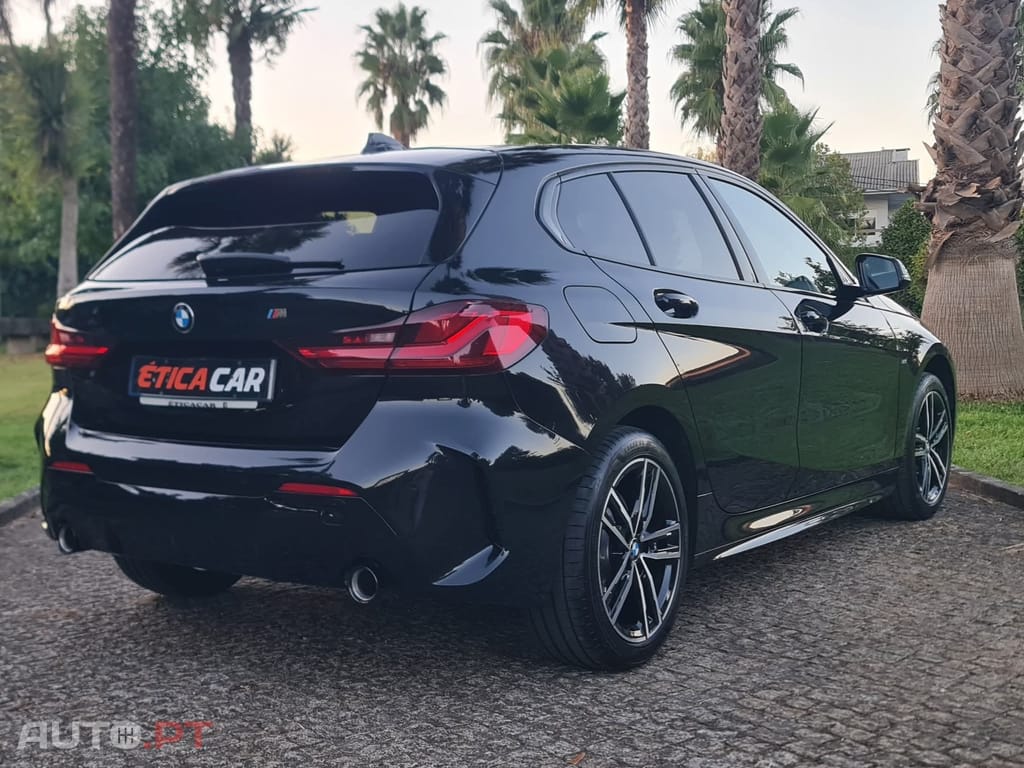 BMW 118 d Pack Desportivo M