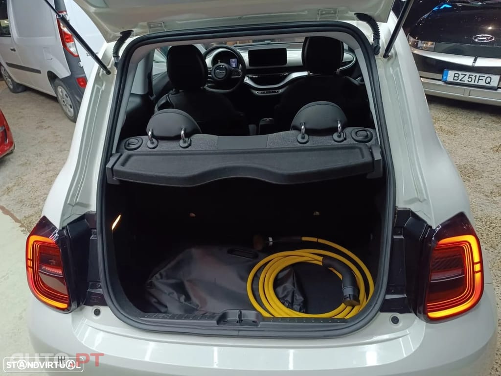 Fiat 500e 42 kWh Icon
