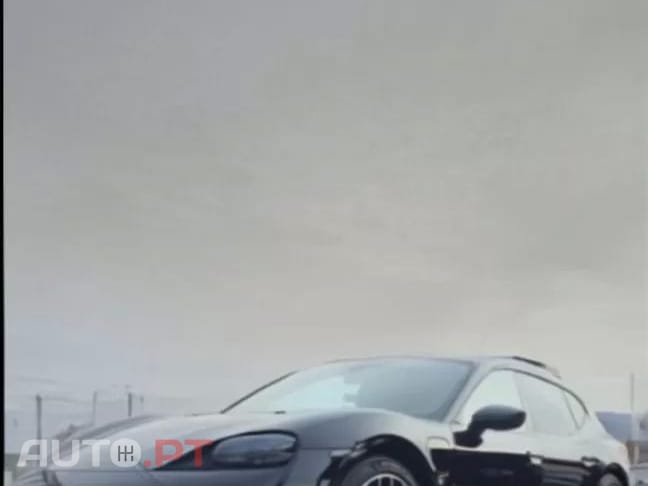 Porsche Taycan 4S
