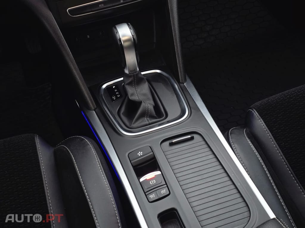 Renault Mégane 1.5 dCi Bose Edition EDC J18