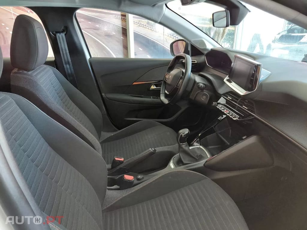 Peugeot 208 1.2 PureTech SE Style