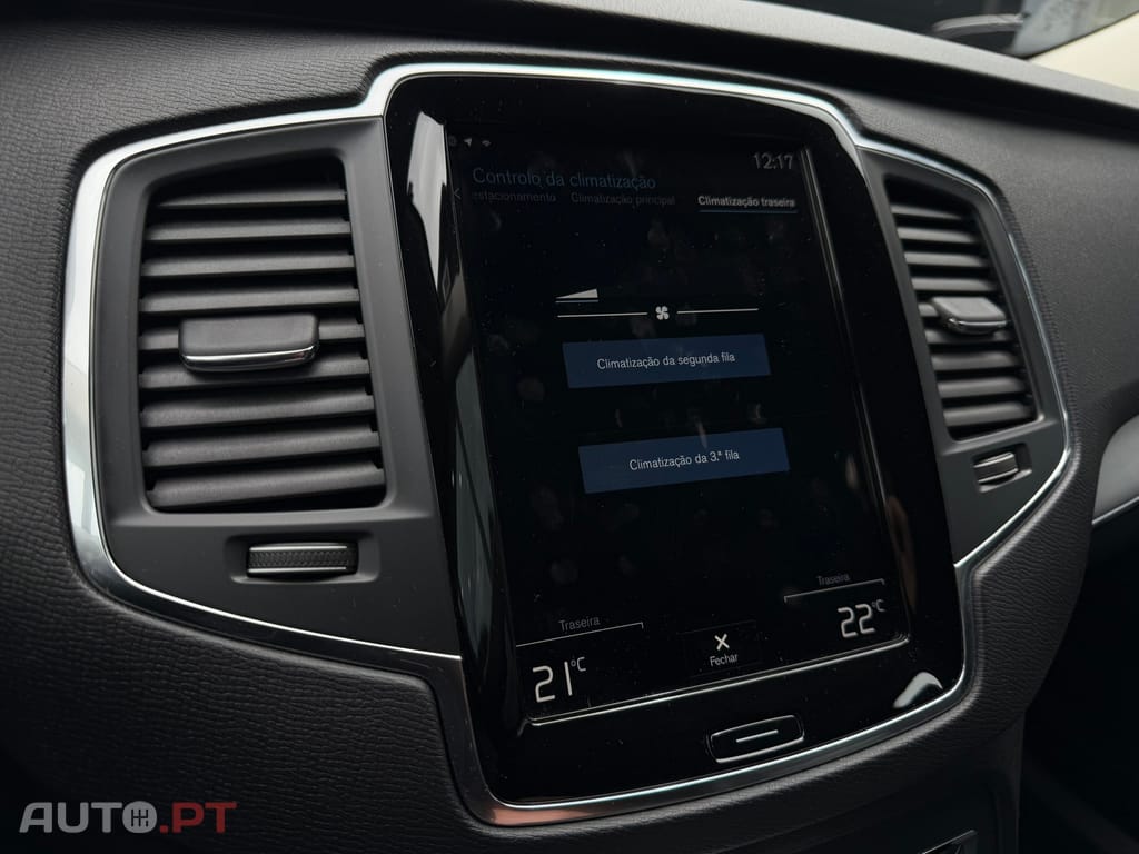 Volvo XC90 2.0 T8 PHEV Inscription Expression AWD