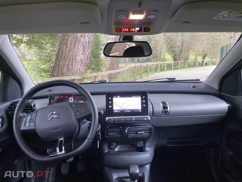 Citroen C4 Cactus 1.2 PureTech Shine