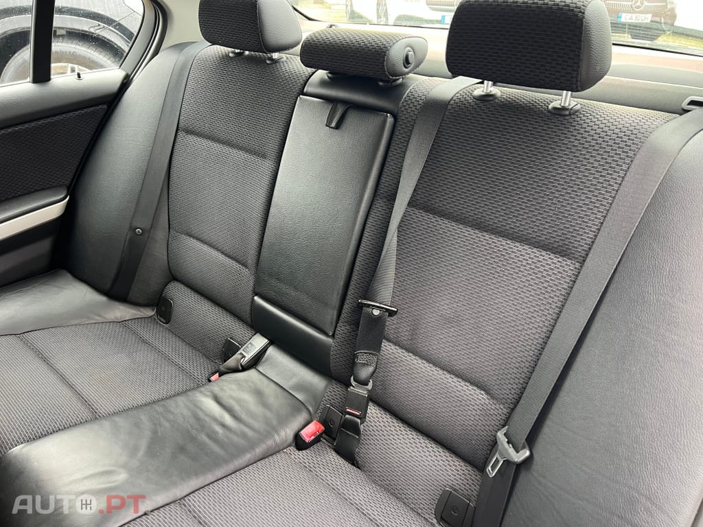 BMW 320 d EfficientDynamics Line Sport