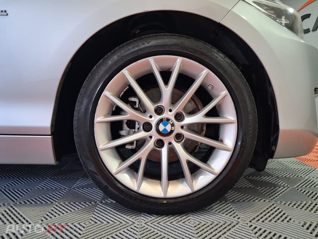 BMW 218 d Cabrio Line Sport