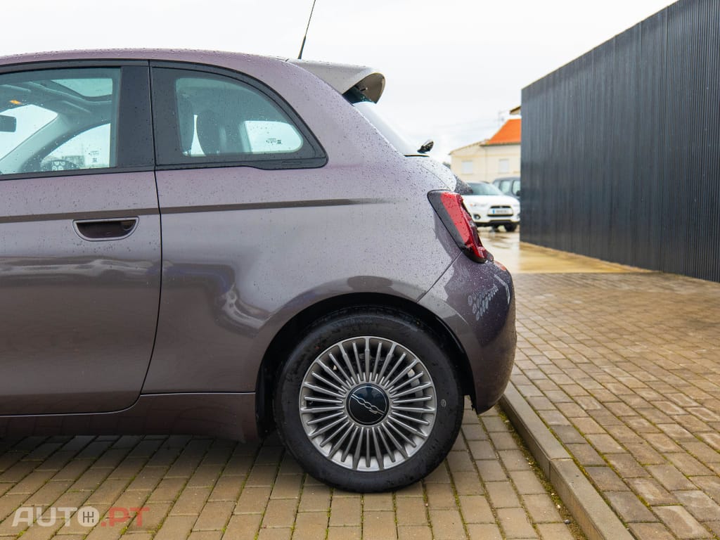 Fiat 500e 42kWh ICON