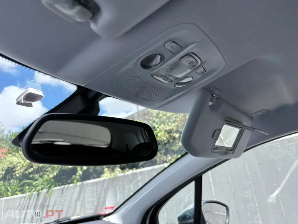 Peugeot 2008 1.6 e-HDi Allure