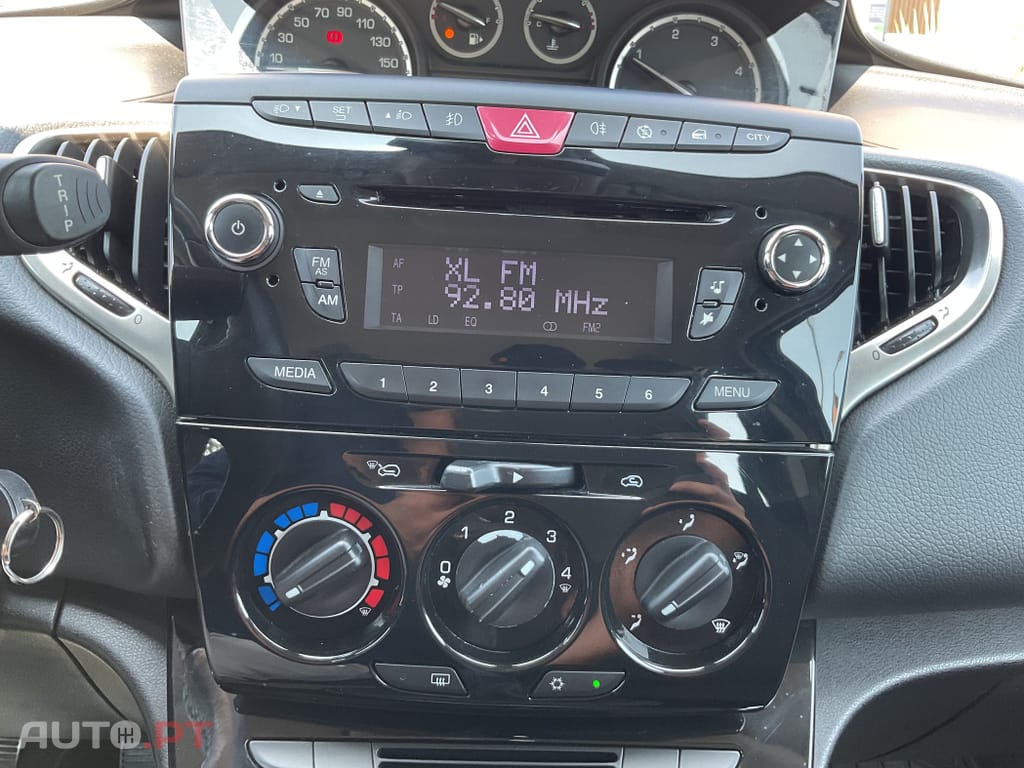 Lancia Ypsilon 1.3 M-jet S&S Urban
