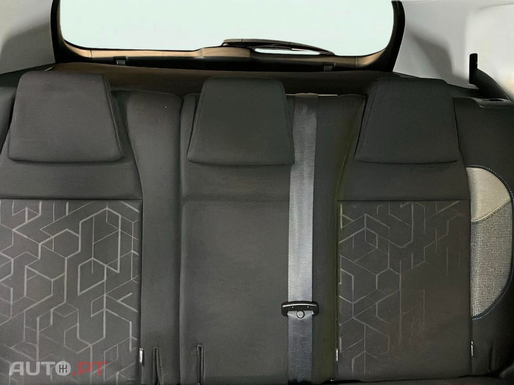 Peugeot 2008 1.2 PureTech Style