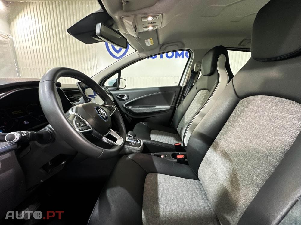 Renault Zoe (c/ Bateria) EV50 135hp Techno
