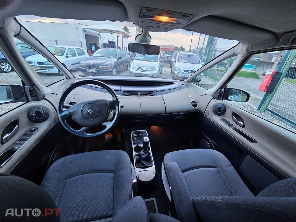 Renault Grand Espace 3.0 D Privilège 6L P.