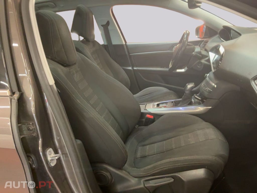 Peugeot 308 SW 1.2 e-THP Allure
