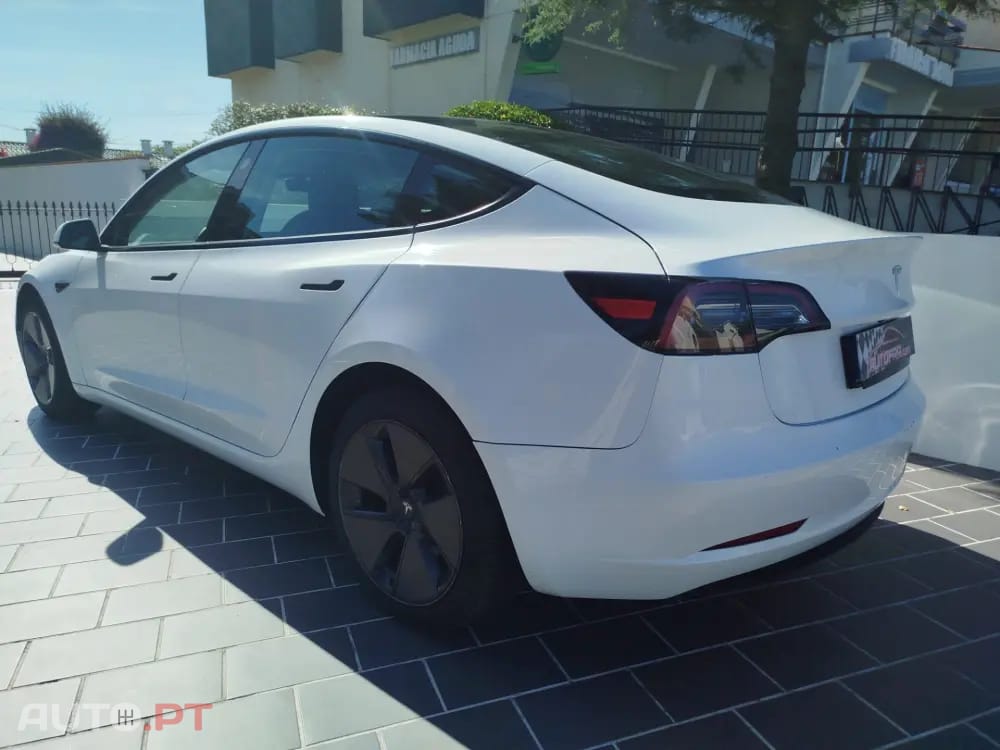 Tesla Model 3 Long Range Tração Traseira