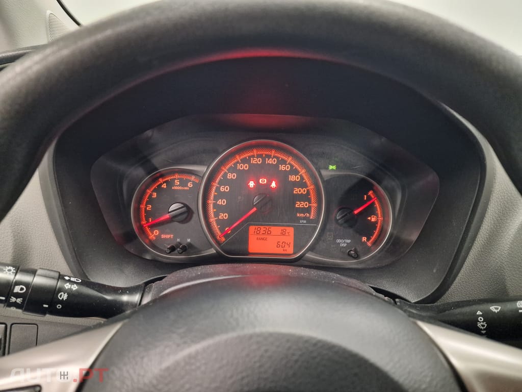 Toyota Yaris BIZZ 1.4 D-4D 90CV IVA DEDUTIVEL