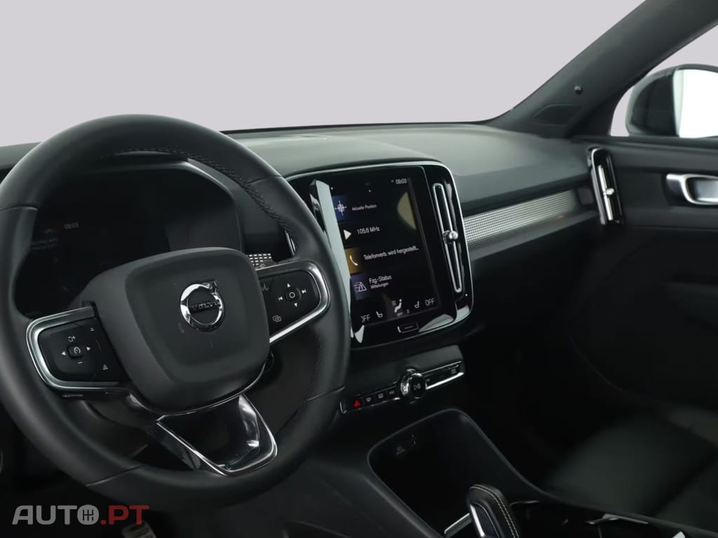Volvo XC40 T5 Recharge R Design I.V.A DEDUTIVEL