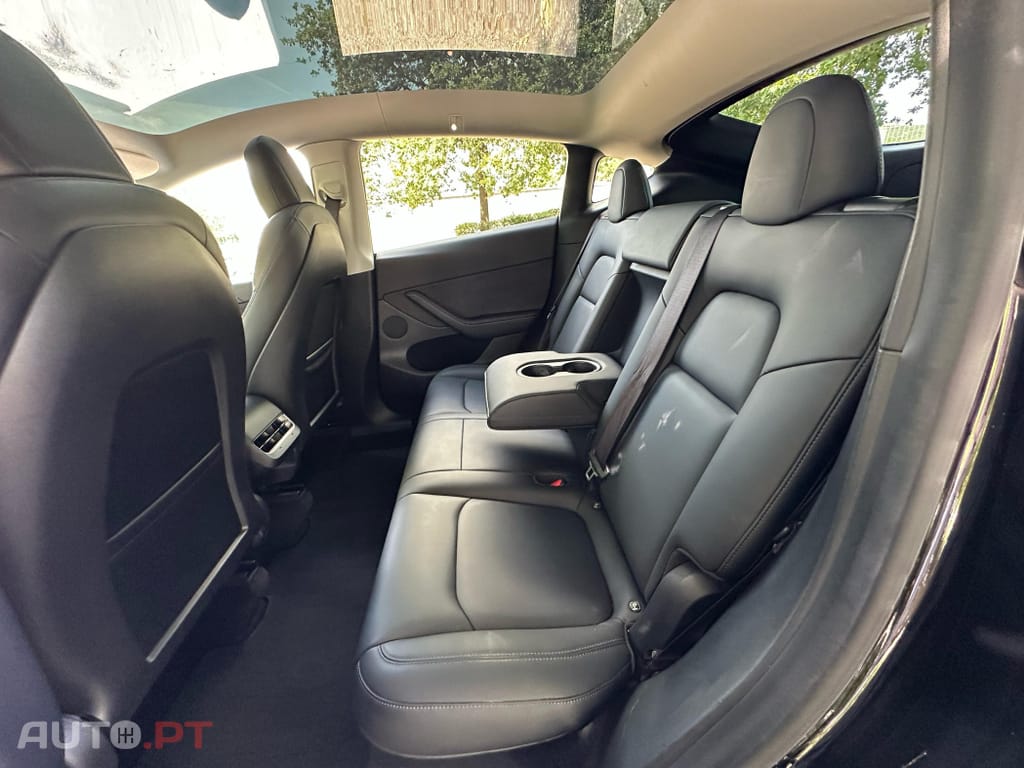 Tesla Model Y Long Range Tração Integral