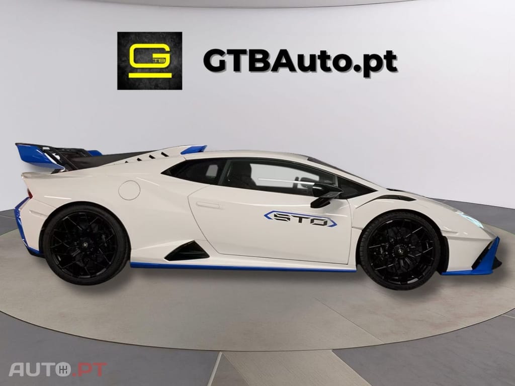 Lamborghini Huracán STO