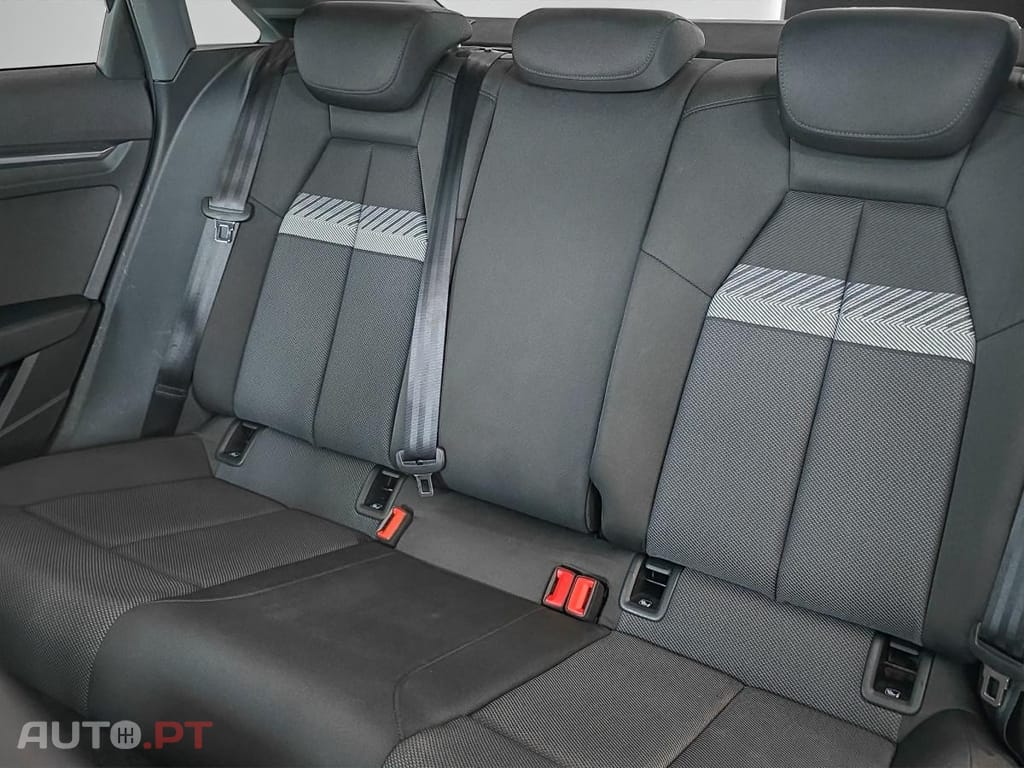 Audi A3 30 TFSI Advanced